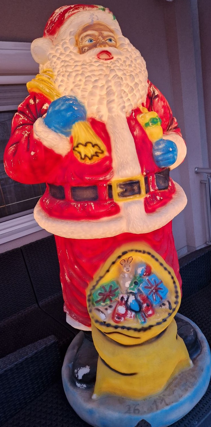 deda mraz xxl deda mraz svetleci dekoracija za dvoriste nova godina bozic sneg